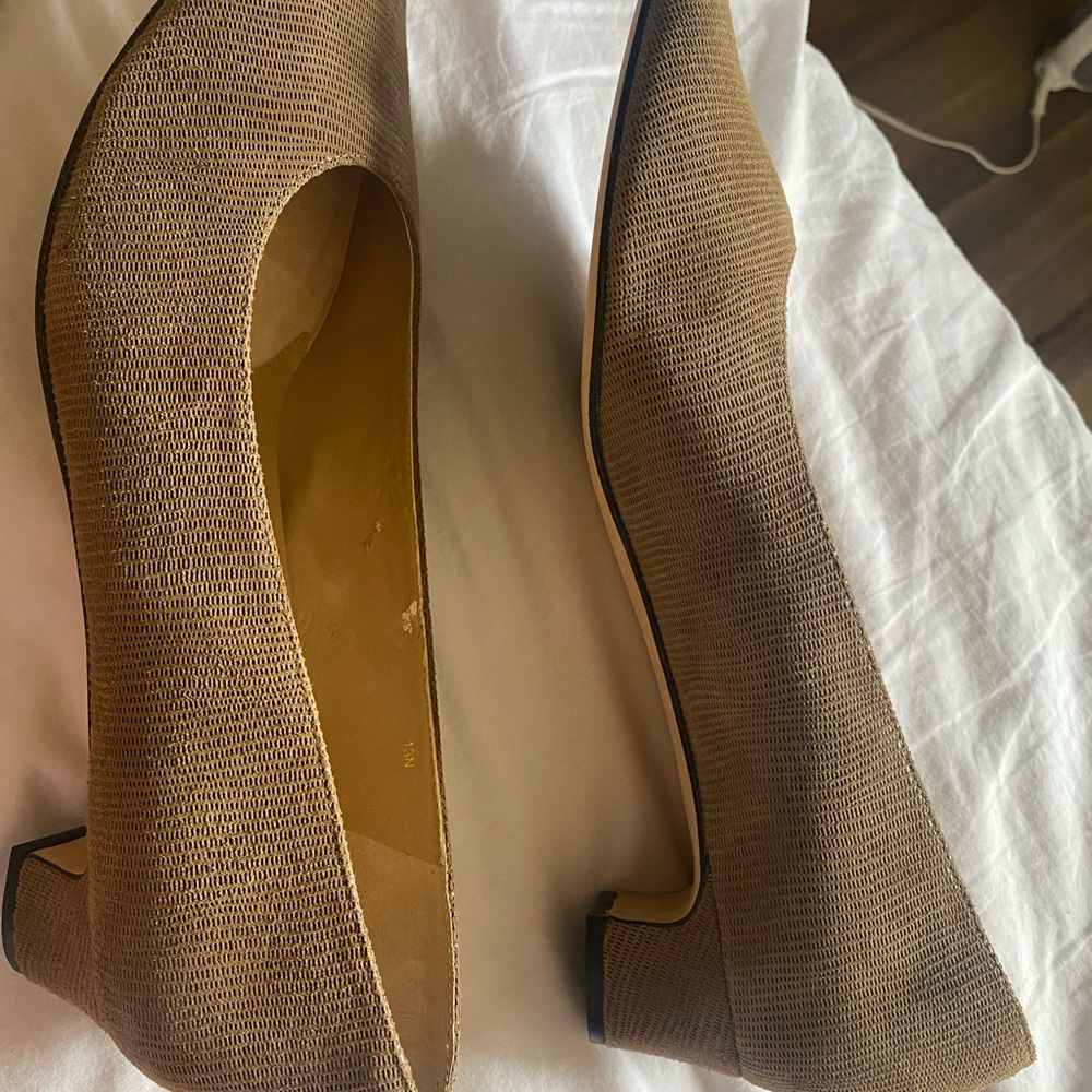 Shoes - Picture 3 of 5